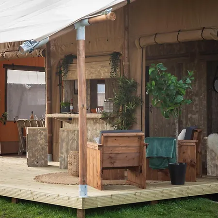Camping Le Val De Cesse Mirepeisset Exterior foto