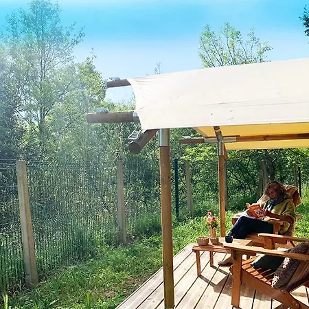Camping Le Val De Cesse Mirepeisset Exterior photo
